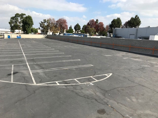 paved parking lot in Torrance available for sublease